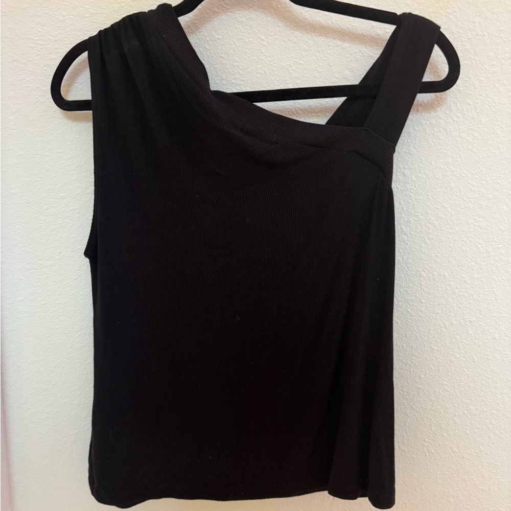 LNA Black Asymmetrical Top size Medium